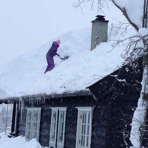 Snømåking av hyttetak