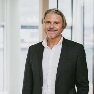 Vegar Styve smiler til kamera (Foto)